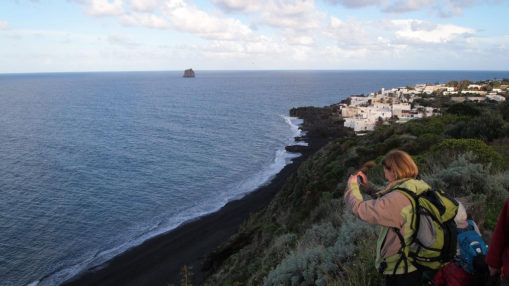 Il Vulcano A Piedi Stromboli Exterior foto