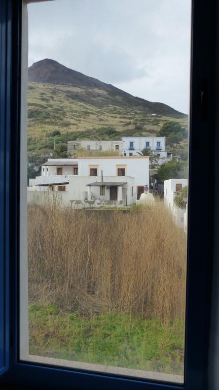 Il Vulcano A Piedi Stromboli Exterior foto